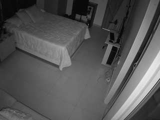 voyeurcam-casa-salsa-bedroom-11