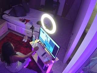 voyeurcam-casa-salsa-bedroom-11