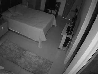 voyeurcam-casa-salsa-bedroom-11