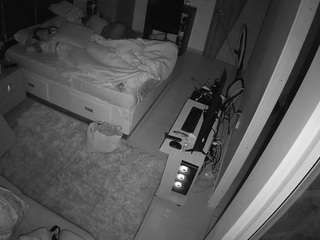 voyeurcam-casa-salsa-bedroom-11