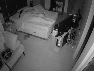 voyeurcam-casa-salsa-bedroom-11