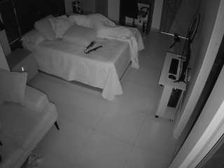 voyeurcam-casa-salsa-bedroom-11