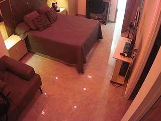 voyeurcam-casa-salsa-bedroom-11