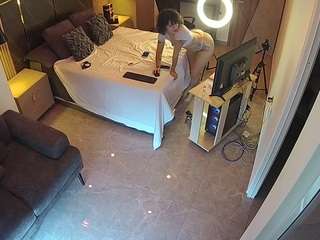 voyeurcam-casa-salsa-bedroom-11