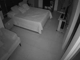 voyeurcam-casa-salsa-bedroom-11