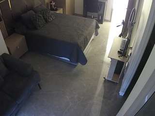 voyeurcam-casa-salsa-bedroom-11