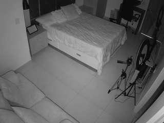 voyeurcam-casa-salsa-bedroom-11