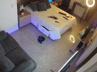 voyeurcam-casa-salsa-bedroom-11