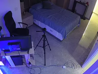 voyeurcam casa salsa bedroom 11's Live Sex Cam Show