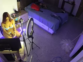 voyeurcam casa salsa bedroom 11's Live Sex Cam Show