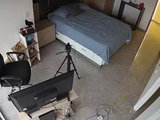 voyeurcam casa salsa bedroom 11's Live Sex Cam Show
