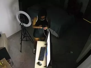 voyeurcam casa salsa bedroom 11's Live Sex Cam Show