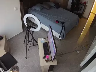 voyeurcam casa salsa bedroom 11's Live Sex Cam Show
