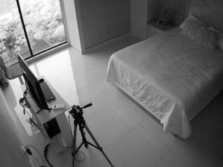 voyeurcam-casa-salsa-bedroom-12