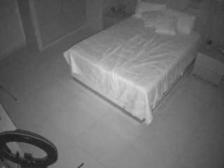 voyeurcam-casa-salsa-bedroom-12 camsoda Flingstwer 