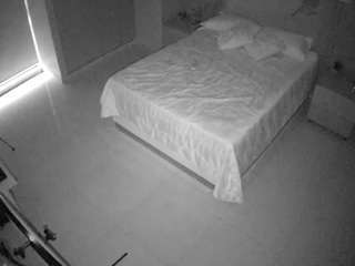 voyeurcam-casa-salsa-bedroom-12