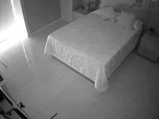 voyeurcam-casa-salsa-bedroom-12