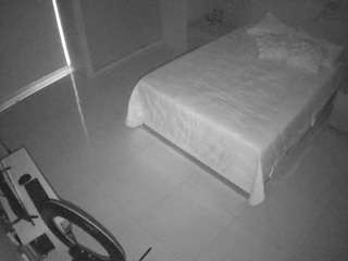 voyeurcam-casa-salsa-bedroom-12