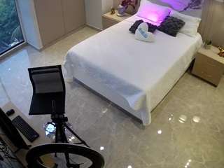 voyeurcam-casa-salsa-bedroom-12