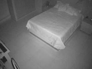 voyeurcam-casa-salsa-bedroom-12