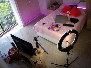 camsoda voyeurcam-casa-salsa-bedroom-12