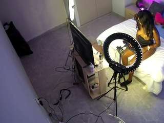 voyeurcam-casa-salsa-bedroom-12