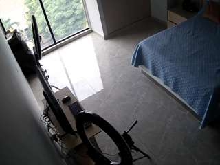 voyeurcam-casa-salsa-bedroom-12