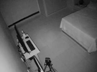 voyeurcam-casa-salsa-bedroom-12