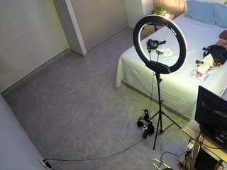 voyeurcam-casa-salsa-bedroom-12