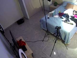 voyeurcam-casa-salsa-bedroom-12