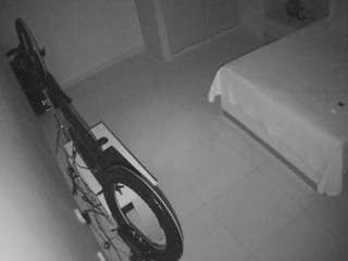 voyeurcam-casa-salsa-bedroom-12