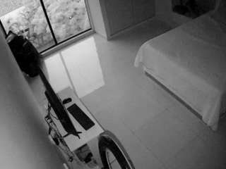 voyeurcam-casa-salsa-bedroom-12
