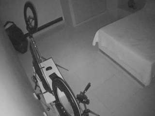 voyeurcam-casa-salsa-bedroom-12