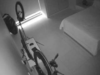 voyeurcam-casa-salsa-bedroom-12