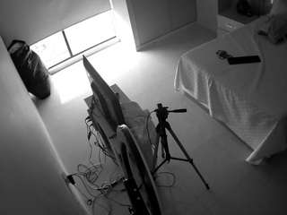voyeurcam-casa-salsa-bedroom-12