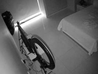 voyeurcam-casa-salsa-bedroom-12