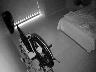 voyeurcam-casa-salsa-bedroom-12