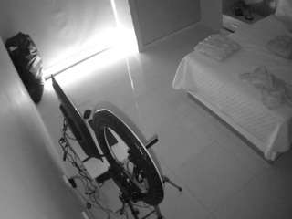 voyeurcam-casa-salsa-bedroom-12
