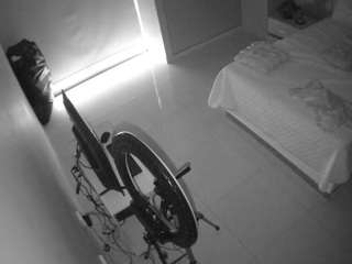 voyeurcam-casa-salsa-bedroom-12