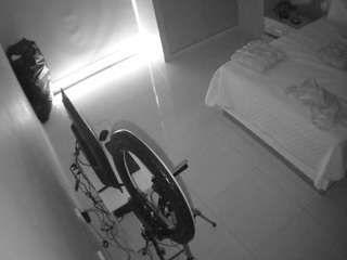 voyeurcam-casa-salsa-bedroom-12