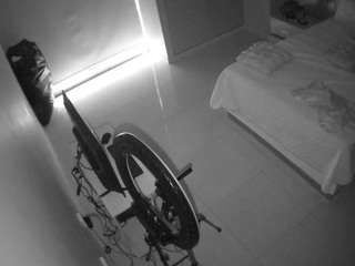 voyeurcam-casa-salsa-bedroom-12