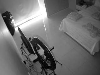 voyeurcam-casa-salsa-bedroom-12