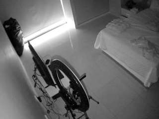 voyeurcam-casa-salsa-bedroom-12