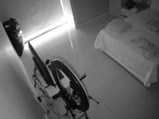 voyeurcam-casa-salsa-bedroom-12