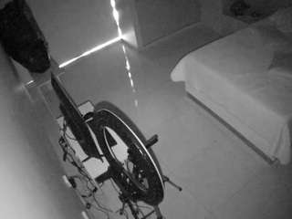 voyeurcam-casa-salsa-bedroom-12