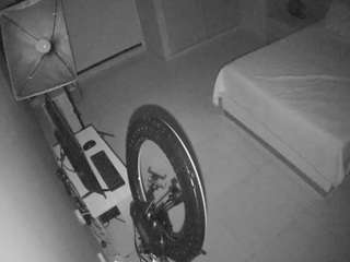 voyeurcam-casa-salsa-bedroom-12