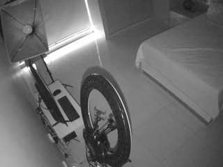 voyeurcam-casa-salsa-bedroom-12