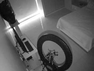 voyeurcam-casa-salsa-bedroom-12