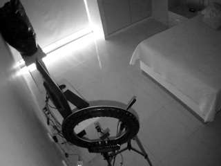 voyeurcam-casa-salsa-bedroom-12
