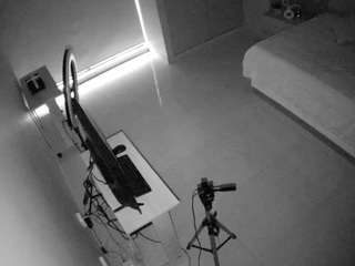 voyeurcam-casa-salsa-bedroom-12
